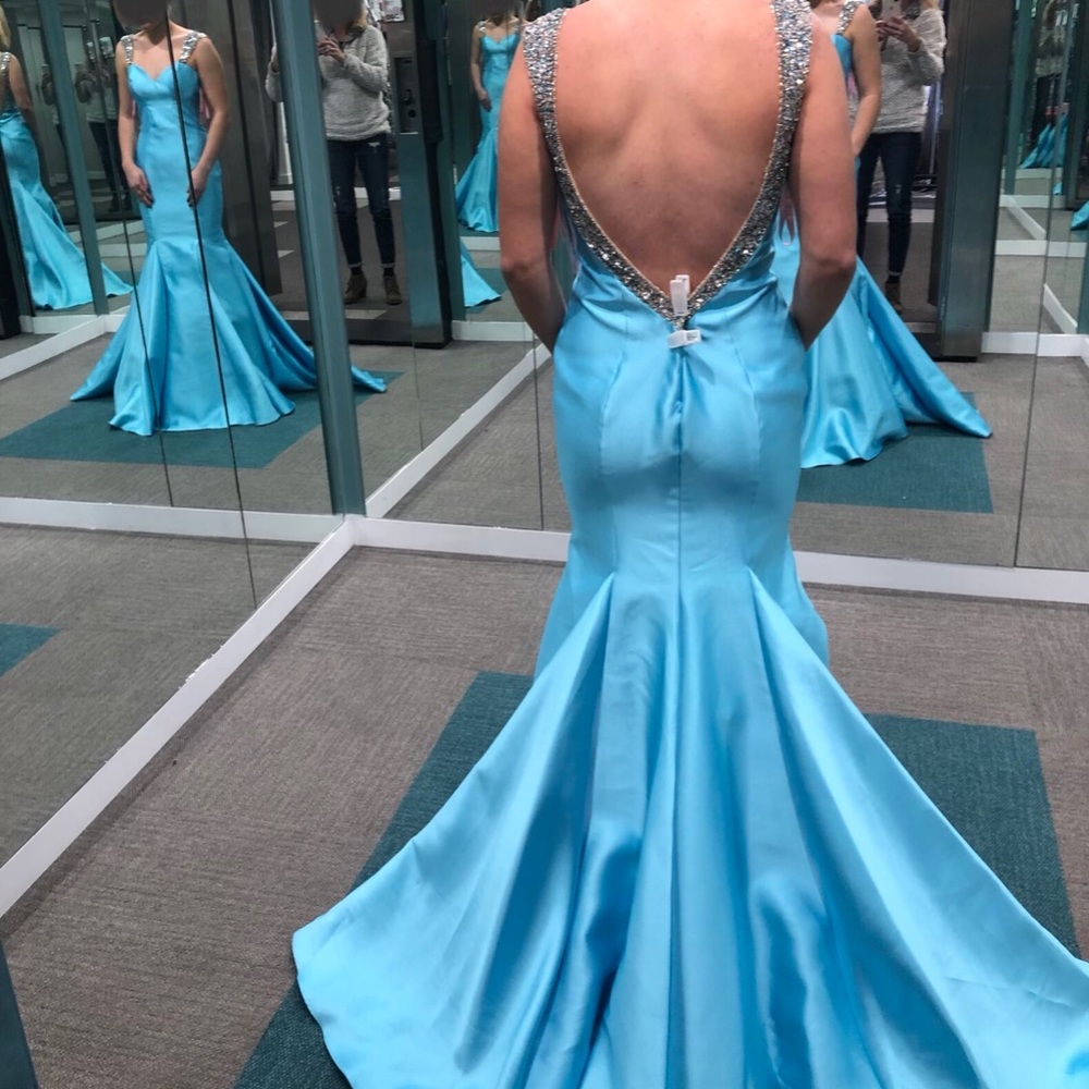 NWT Prom / Formal Mermaid Ocean Blue Gown Dress